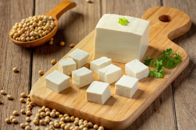 tofu-made-from-soybeans-food-nutrition-concept-2